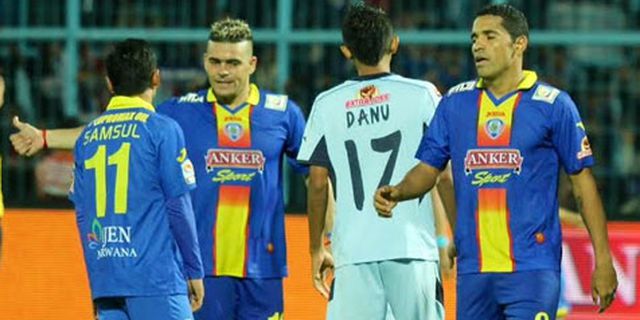 Duel Hidup Mati vs Semen Padang, Arema Tampil Full Team