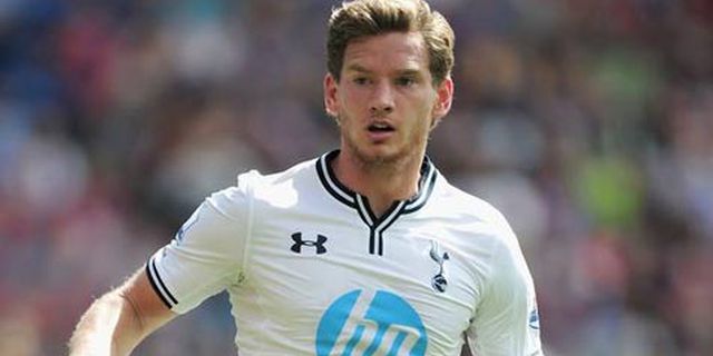 Milan Intip Situasi Vertonghen