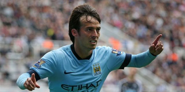 David Silva Terancam Cedera Tiga Pekan