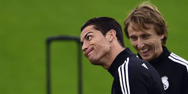 Galeri: Persiapan Real Madrid Ladeni Liverpool Galeri: Persiapan Real Madrid Ladeni Liverpool