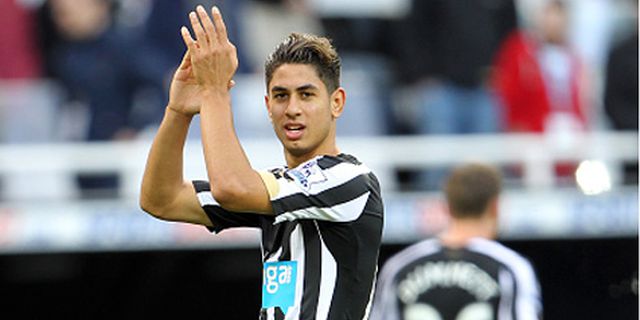 Ayoze Yakin Madrid Akan Mudah Bekuk Liverpool