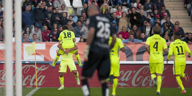 Highlights La Liga: Almeria 1-2 Barcelona