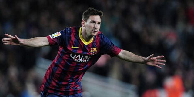 Van Basten: Timbang Ronaldo, Saya Lebih Suka Messi Van Basten: Timbang Ronaldo, Saya Lebih Suka Messi