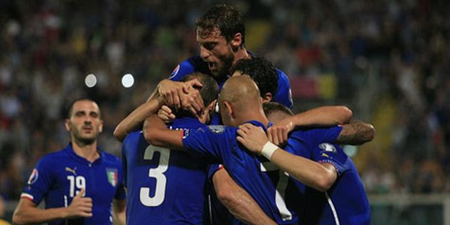 Azzurri Superior di San Siro Azzurri Superior di San Siro