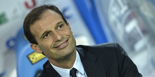 Allegri: Napoli Masih Penantang Gelar! Allegri: Napoli Masih Penantang Gelar!