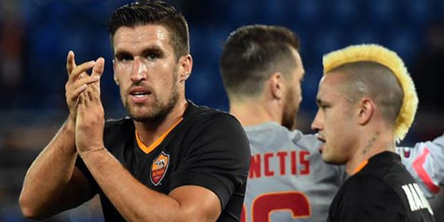 Agen Strootman: Man United? Lupakan Rumor Tersebut!