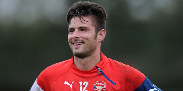 Galeri: Olivier Giroud Kembali Berlatih di Arsenal