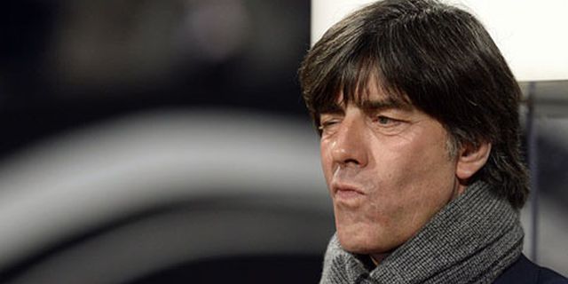 Jerman Hajar Gibraltar, Loew Tak Puas