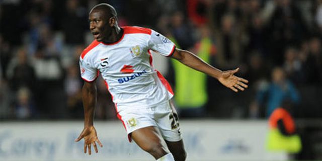 Striker Arsenal Girang Tampil Ganas di Klub League One Striker Arsenal Girang Tampil Ganas di Klub League One