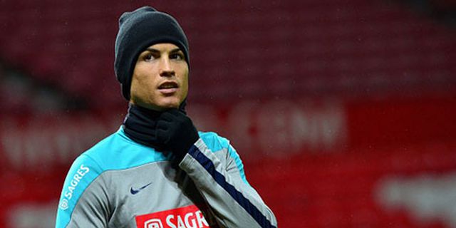 Santos: Tahun Ini Ronaldo Lebih Hebat dari Messi