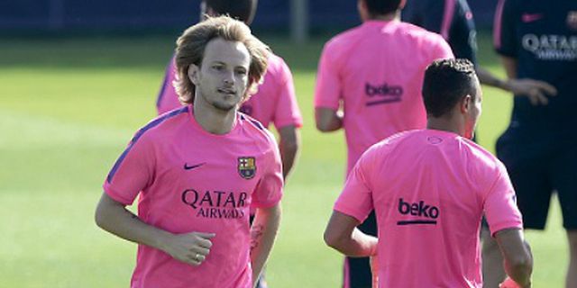 Rakitic Target Sapu Bersih Semua Trofi