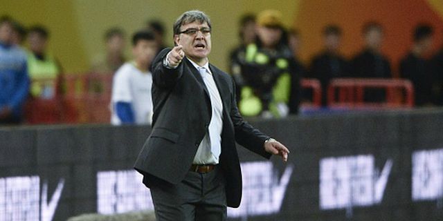 Milito: Argentina Masih Butuh Waktu Dengan Martino