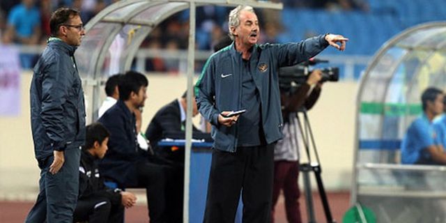 Alfred Riedl Rahasiakan Pemain Yang Cedera