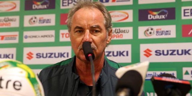 Mengapa Firman Dicadangkan? Ini Penjelasan Riedl