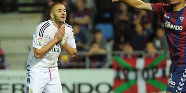 Zidane: Benzema Selalu Ngotot Demi Aksi Terbaik Zidane: Benzema Selalu Ngotot Demi Aksi Terbaik