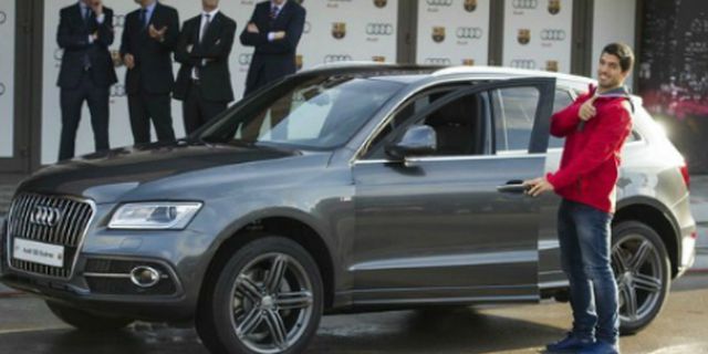 Penggawa Barca Diganjar Mobil Audi Anyar