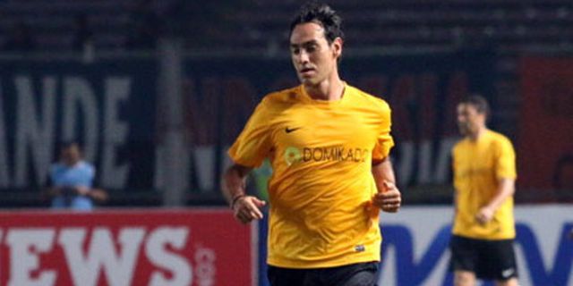 Susul Bintang Lainnya, Nesta Resmi Merumput di ISL