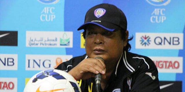 Suharno Bantah Hermawan Bakal Gabung Arema Cronus