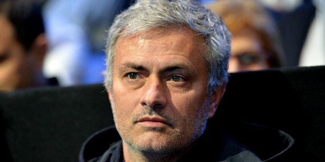 Mourinho Cibir Permainan Defensif Sunderland