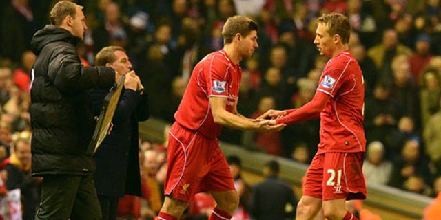 Coutinho Kagum Lucas Leiva Bermain Cemerlang Lawan Stoke