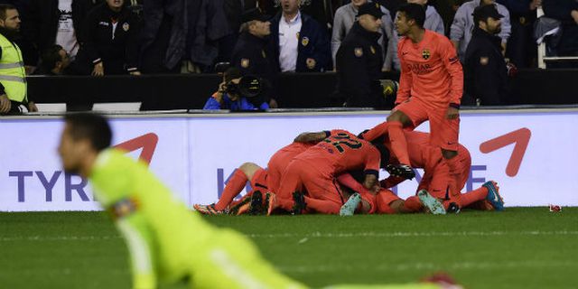 Highlights La Liga: Valencia 0-1 Barcelona