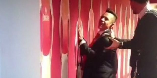 Sanchez Minder Gara-gara Tinggi Badan?
