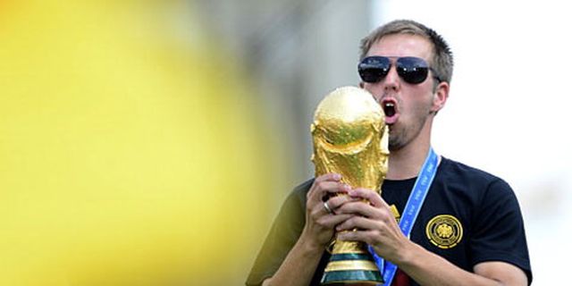 Lahm Tak Berniat Kembali ke Timnas Jerman Lahm Tak Berniat Kembali ke Timnas Jerman