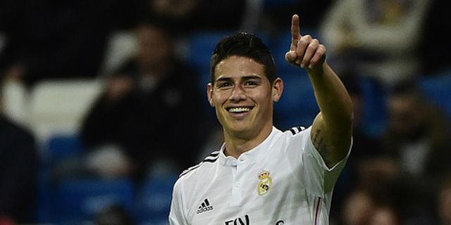 James Rodriguez Nikmati Suasana Natal Bersama Keluarga