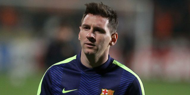 Scholes Anggap Messi Semakin Malas Bergerak Scholes Anggap Messi Semakin Malas Bergerak