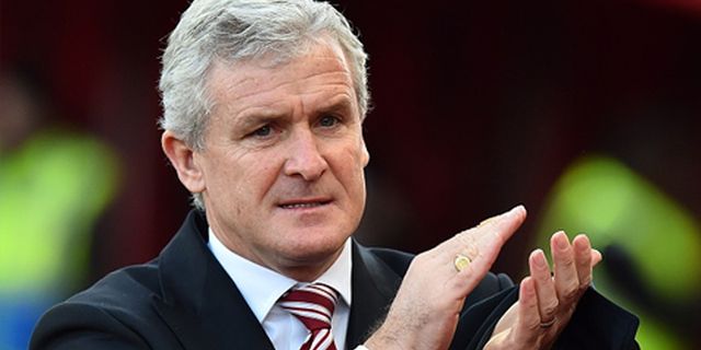 Tekuk Arsenal, Hughes Sebut Stoke Sempurna Tekuk Arsenal, Hughes Sebut Stoke Sempurna
