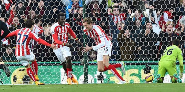 Tanpa Organisasi, Arsenal Layak Kalah Dari Stoke