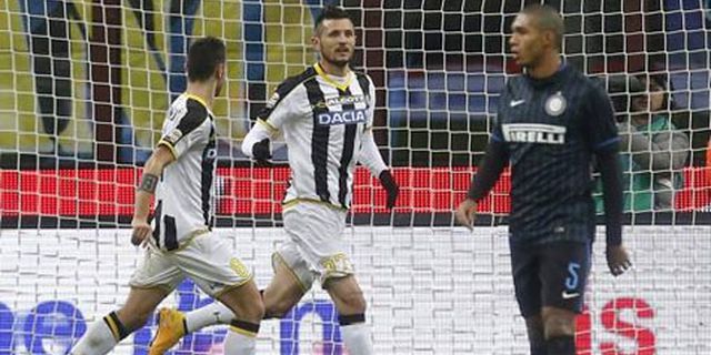 Review: Udinese Permalukan Inter di Meazza Review: Udinese Permalukan Inter di Meazza