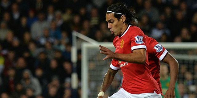 Diancam Van Gaal, Falcao Dibela Sang Istri 