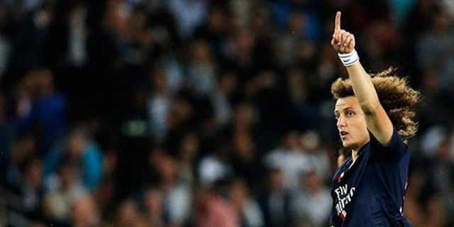 David Luiz: Messi Sangat Sulit Dihentikan David Luiz: Messi Sangat Sulit Dihentikan
