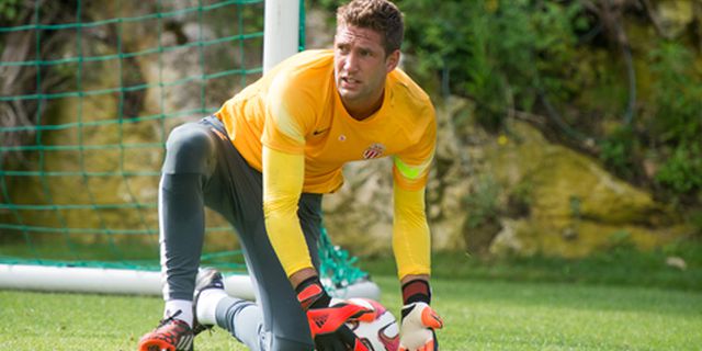 Hadapi Arsenal, Stekelenburg Penasaran Akhiri Rekor Buruk