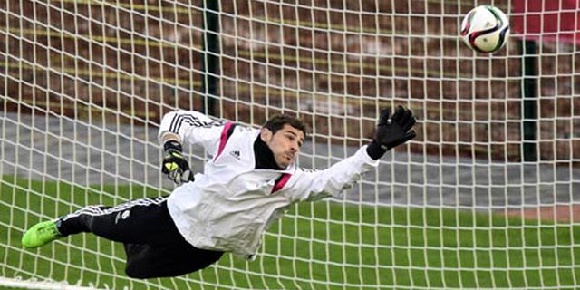 Ancelotti Puji Penyelamatan Penalti Casillas Ancelotti Puji Penyelamatan Penalti Casillas