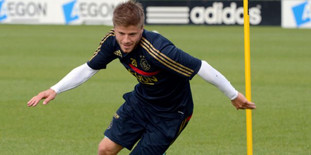 Agen Benarkan Minat Milan Pada Schone Agen Benarkan Minat Milan Pada Schone
