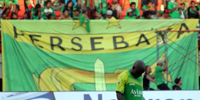 Persebaya Rahasiakan Striker Buruan