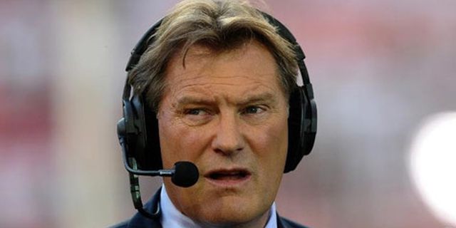 Hoddle: Lini Serang Arsenal Bakal Sebuas Liverpool