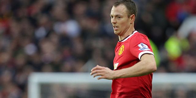 Evans Kesal MU Gagal Menang Lawan 10 Pemain Villa