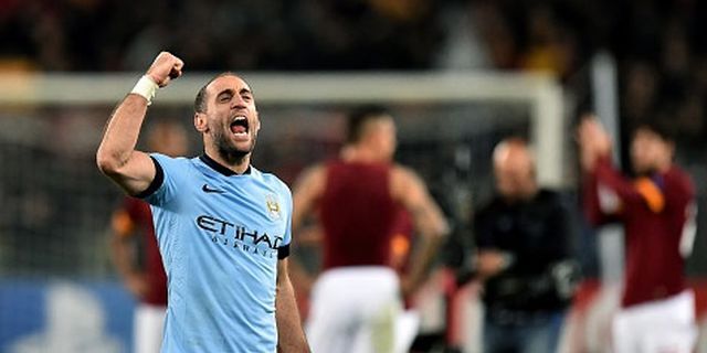 Zabaleta: City Harus Yakin Bisa Gusur Chelsea