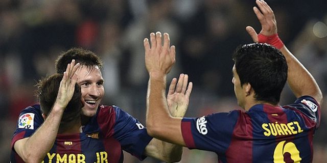 Suarez Enjoy Berpartner Dengan Messi dan Neymar