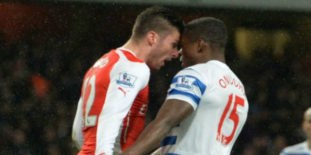 Wenger: Giroud Layak Diusir Wasit