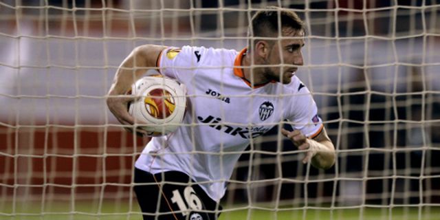 Alcacer Janji Persulit Hidup Madrid di Mestalla