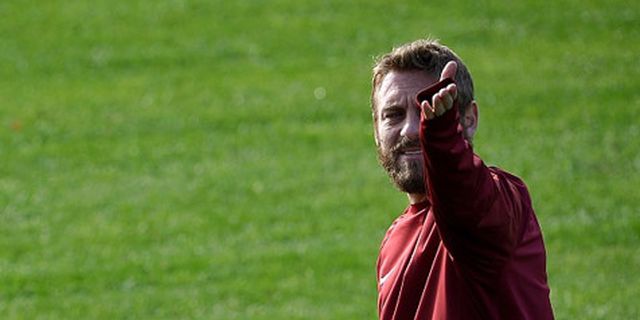 Scudetto, De Rossi Siap Tinggalkan Serie A