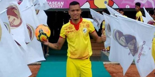 Ferdinand Sinaga Ungkap 4 Tim Berpotensi Sulitkan Sriwijaya FC Ferdinand Sinaga Ungkap 4 Tim Berpotensi Sulitkan Sriwijaya FC
