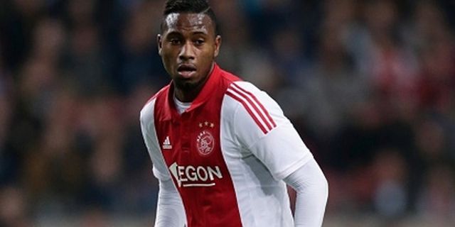 Juve Serius Buru Bek Muda Spesialis Freekick Ajax Amsterdam
