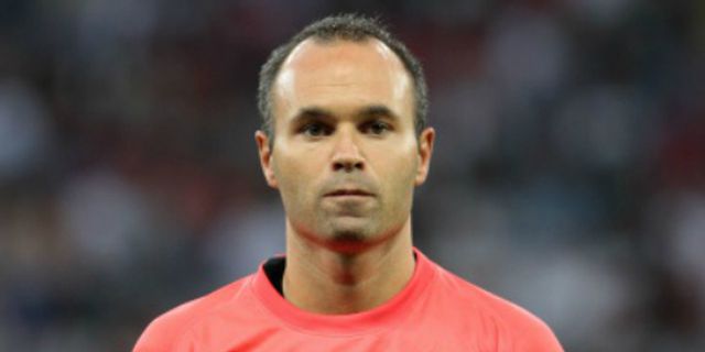 Tak Peduli Usia, Iniesta Yakin Bisa Lebih Perkasa