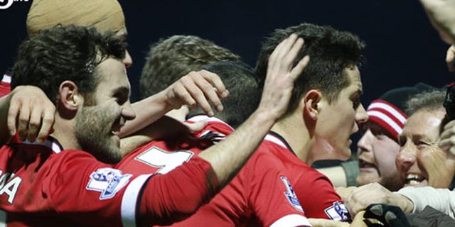 Review: Herrera dan Di Maria Cetak Gol, United Lolos