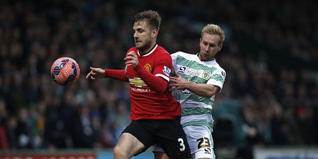 Shaw Bisa Turun Ladeni Southampton